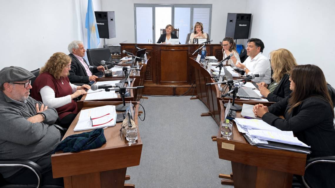 Deuda con ASSA: no prosperó la citación a Weiss Ackerley y la comisión investigadora pasó a comisión