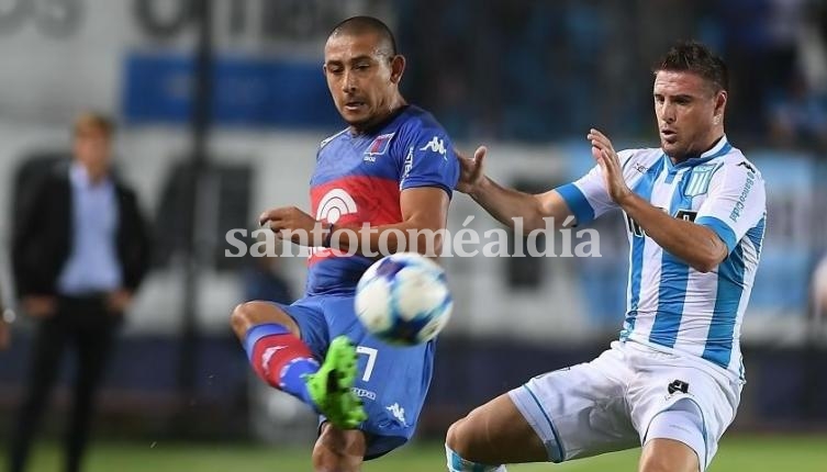 Racing le ganó a Tigre