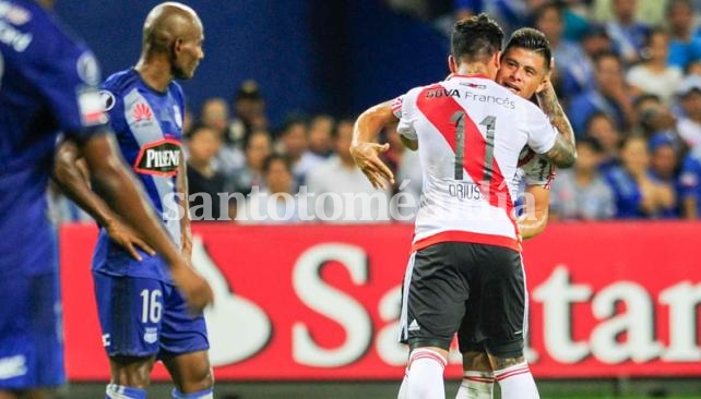 River le ganó a Emelec en Ecuador y tiene un pie en los octavos de la Copa