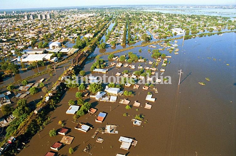 Santa Fe bajo el agua, en 2003. (Foto de archivo)