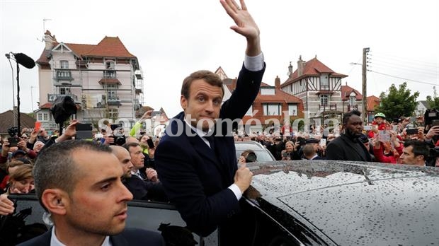 Macron logró la mayoría en la Asamblea Nacional.