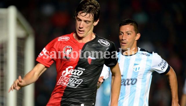 Colón rescató un punto sobre la hora ante Atlético Tucumán