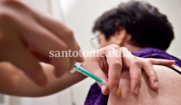 Continúa la campaña de vacunación para adultos en la ciudad de Santa Fe