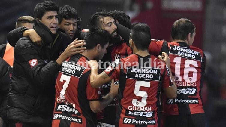 Patronato hundió a Quilmes en una final por el descenso