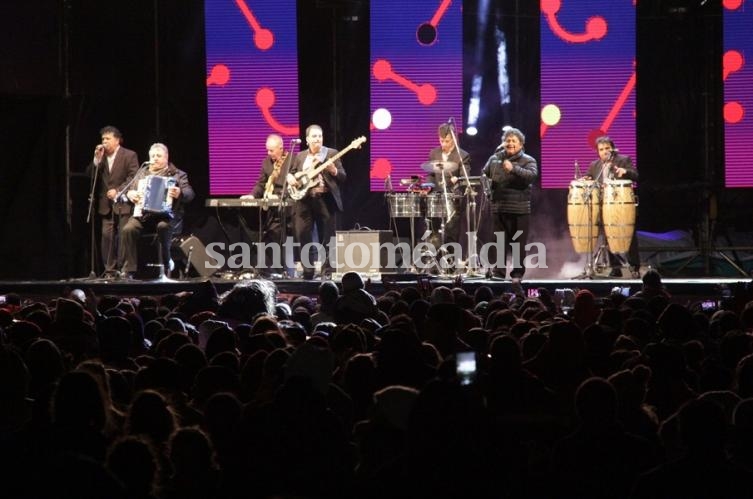 Los Palmeras animarán la fiesta de la primavera 