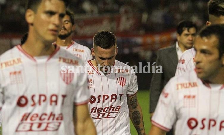 Unión perdió con Independiente y se quedó sin DT