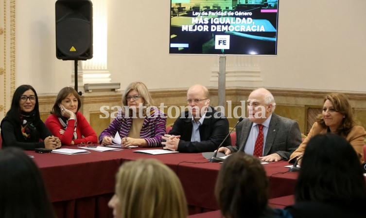 Lifschitz presentó un nuevo proyecto de Ley de Paridad de Género