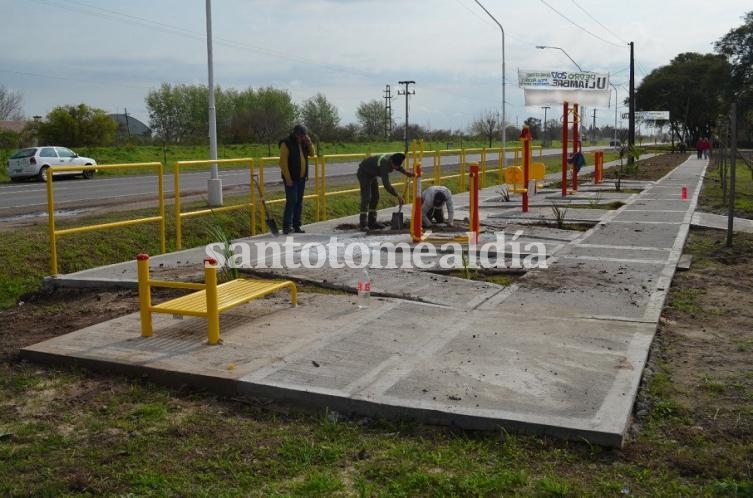 Sauce Viejo: Avanza la construcción del gimnasio a cielo abierto