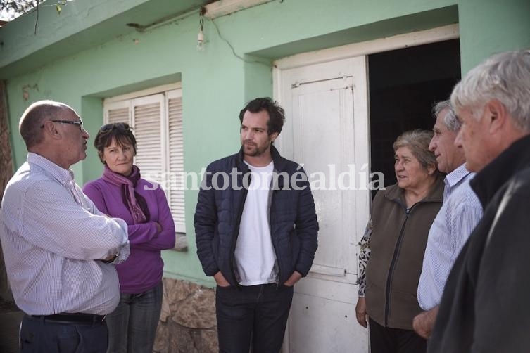 Candidatos de Cambiemos recorrieron barrio Villa Libertad