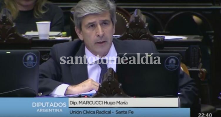 Marcucci insiste en el desafuero de De Vido