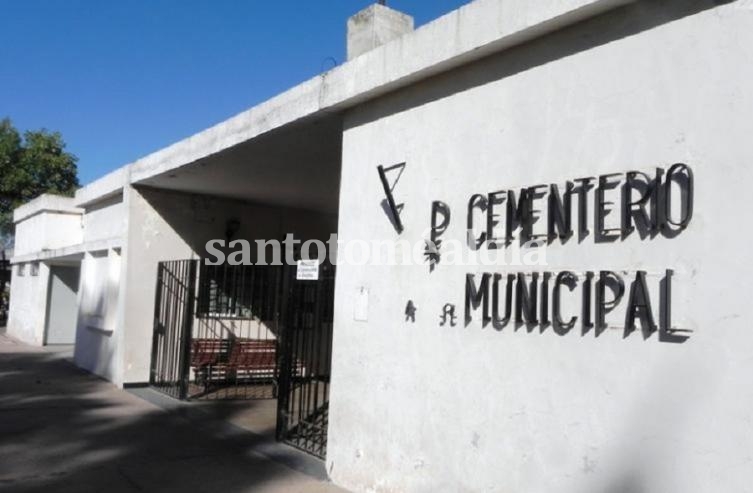 Cambia el horario vespertino de visitas al cementerio municipal