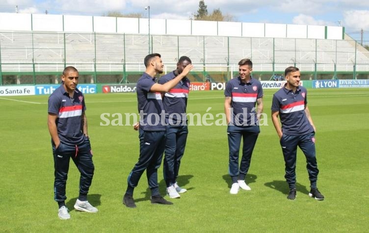 Aquino y Soldano, dos entre algodones en Unión