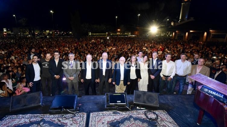 Lifschitz inauguró el Mercado del Patio, el paseo gastronómico más grande del país