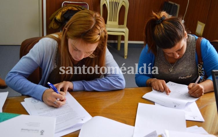 Se realizó una nueva entrega de fondos a pequeños emprendedores locales