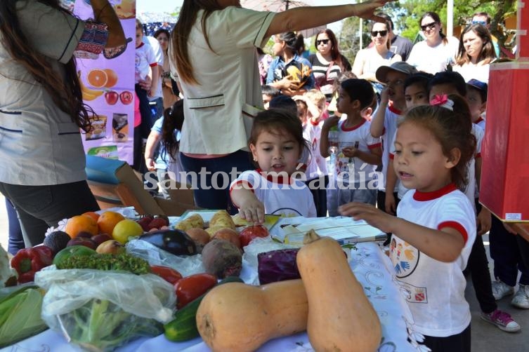 Alumnos del Jardín Municipal aprendieron sobre alimentación saludable