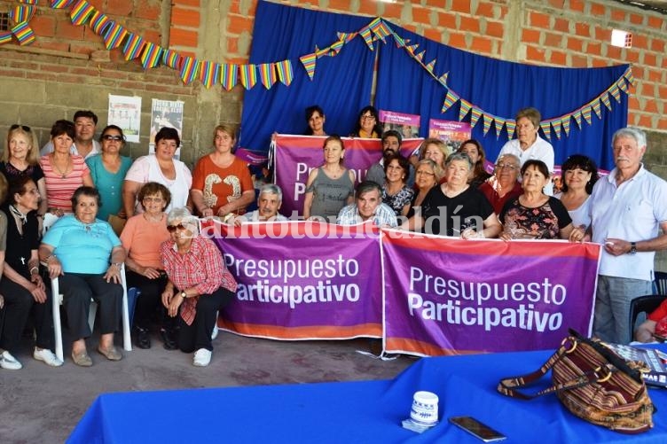 El Presupuesto Participativo del Adulto Mayor llegó a la vecinal Iriondo