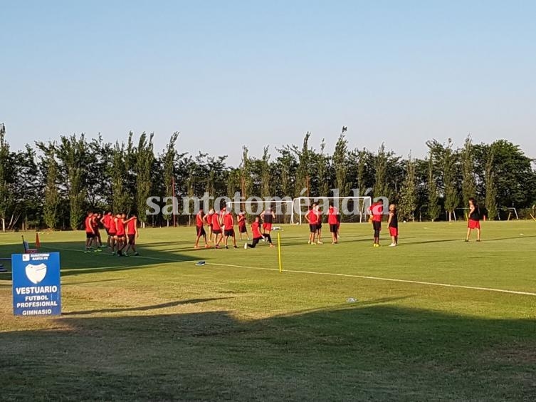 Colón tendrá cuatro cambios ante Huracán