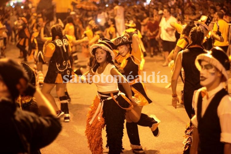 Este domingo la ciudad comienza a vivir dos días de carnaval