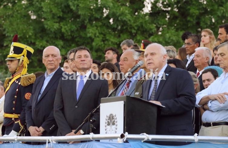 Lifschitz encabezó el acto por los 205 años del Combate de San Lorenzo