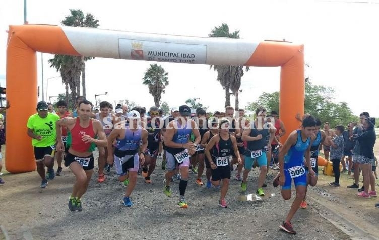 Más de 100 atletas participaron de la competición. (Foto: Municipalidad de Santo Tomé)