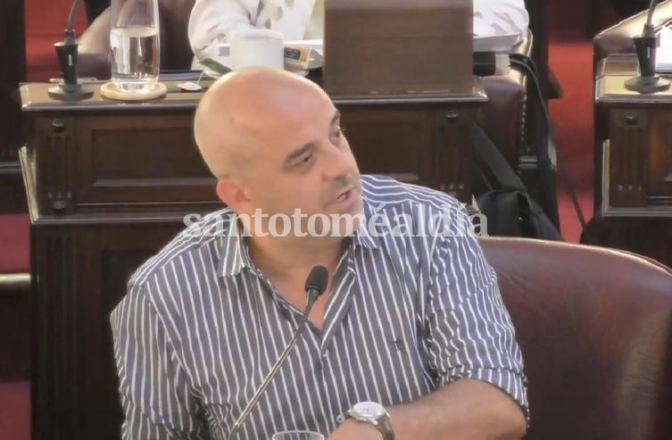 Palo Oliver realizó la rendición de cuentas sobre la entrega de subsidios durante 2018