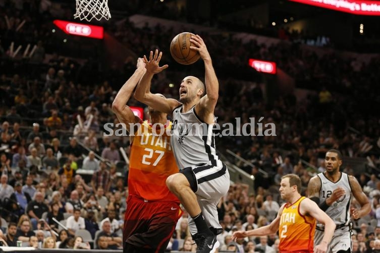 San Antonio crece rumbo a los playoffs: 