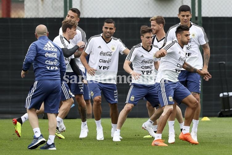 Antidoping sorpresa a Messi y cinco jugadores más