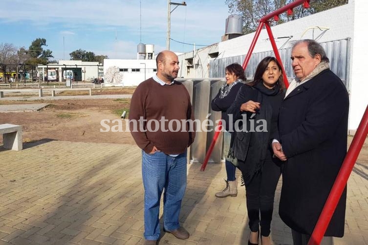 La intendente Qüesta recorrió la obra de ampliación del SAMCo