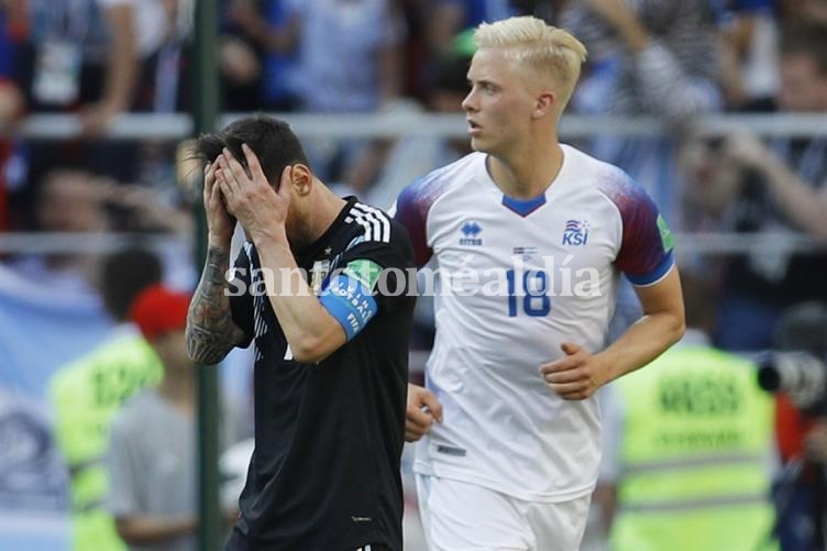 Flojo debut de Argentina en el Mundial: 1-1 con Islandia