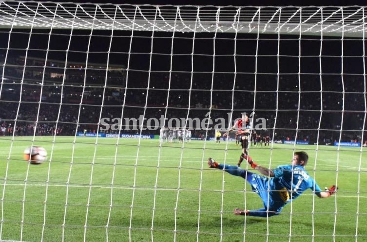 Colón enfrentará a Junior a fines de septiembre