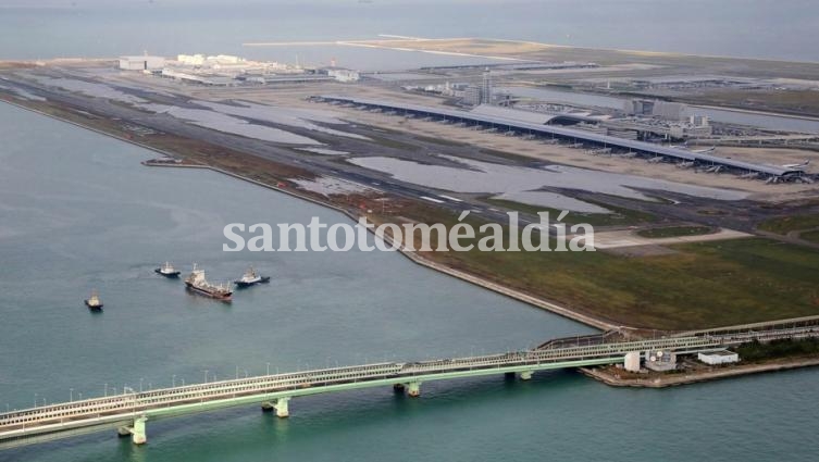 Tifón Jebi: 3000 pasajeros quedan varados en una isla artificial de Japón