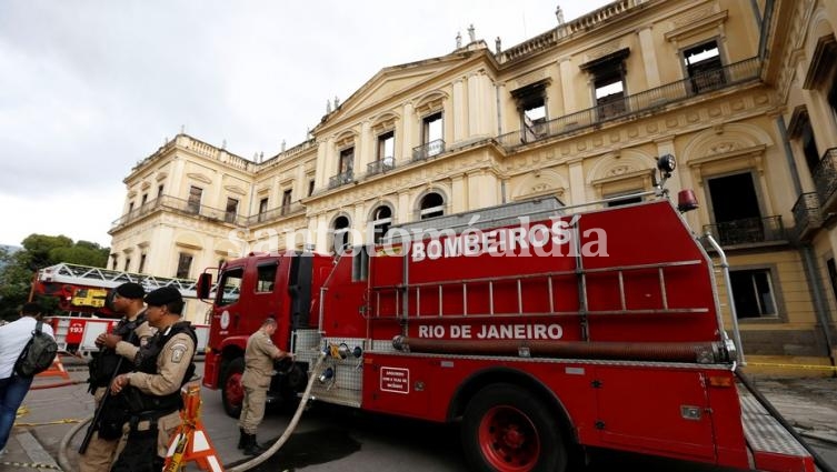 Brasil: el museo destruido por el incendio no tenía seguro ni brigada de bomberos