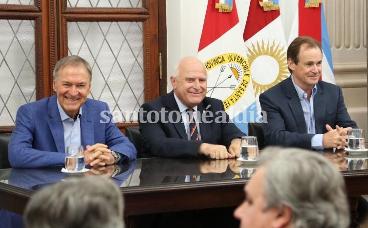 Santa Fe y Córdoba proyectan un Acueducto Interprovincial