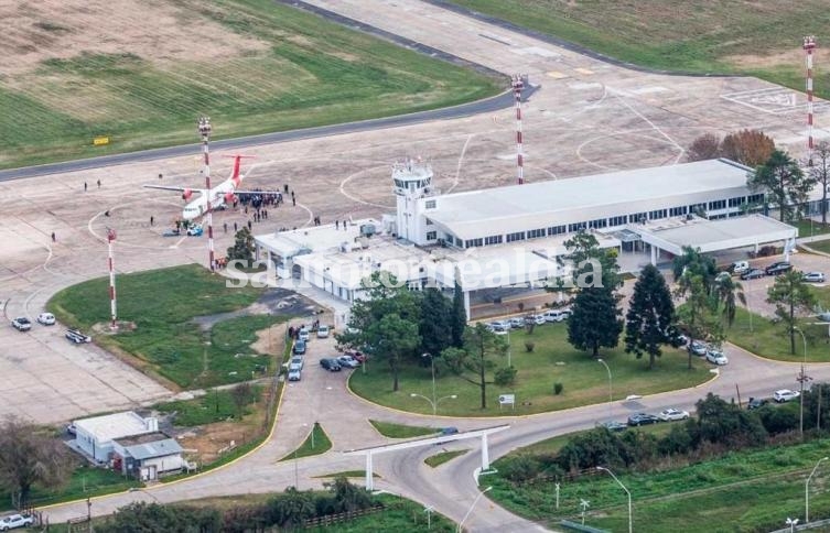 Impulsan un servicio de transporte entre la Terminal de Omnibus y el Aeropuerto