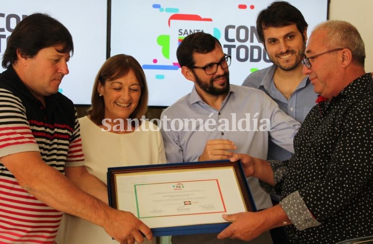 La provincia reconoció a cinco empresas recuperadas