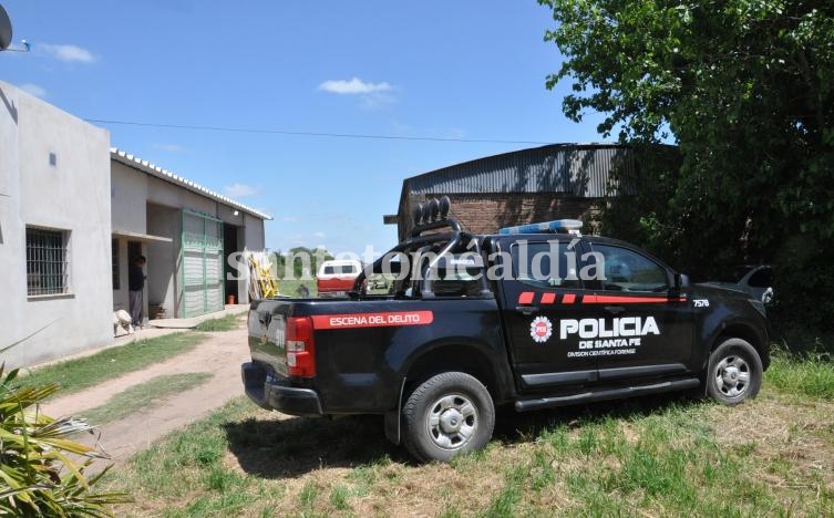 La vivienda de calle República de Chile al 3600, donde se produjo un cuantioso robo este jueves. (Foto: Mario Ángel para santotomealdia)