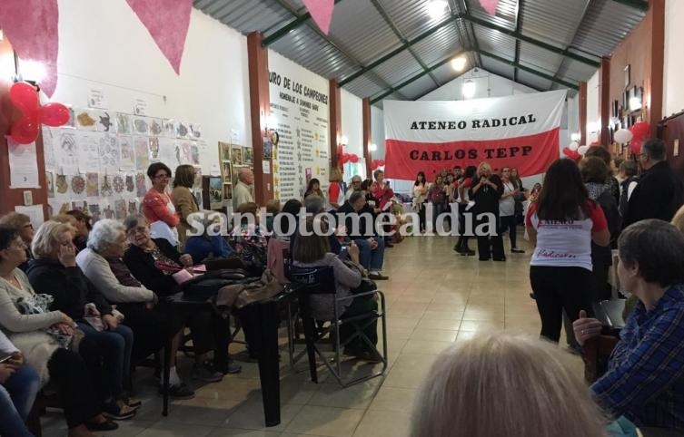 El Ateneo Carlos Tepp cerró el año en el Club El Julepe. (Foto: Twitter @TeppPatricia)