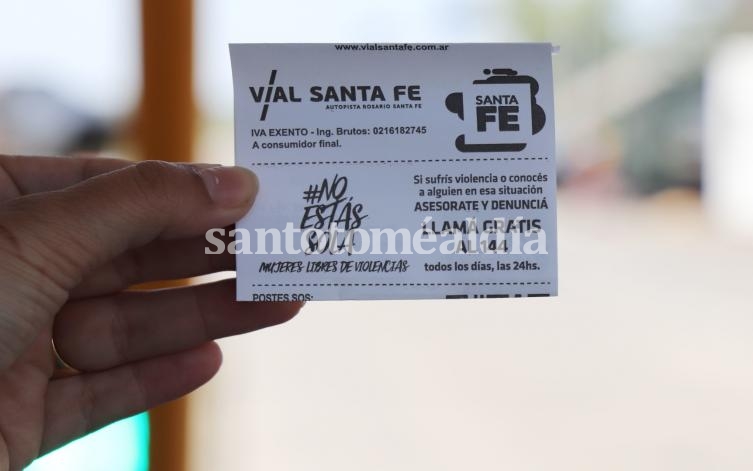 Campaña contra la violencia de género en la Autopista Santa Fe-Rosario