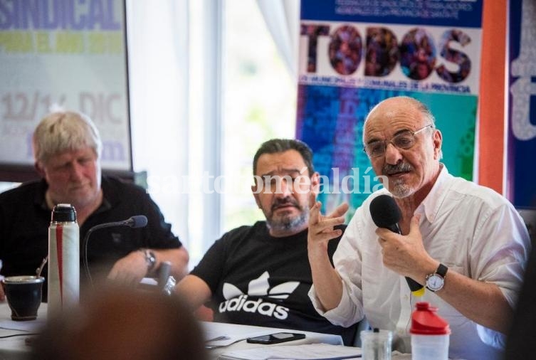 Carlos Tomada clausuró el seminario de los municipales