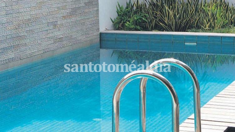 Córdoba: nena de 2 años murió ahogada en una pileta