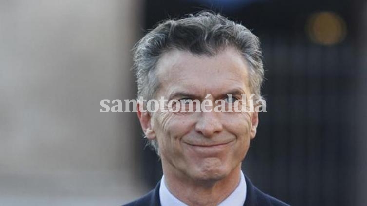 Macri aumentó su sueldo y el del gabinete un 25 por ciento