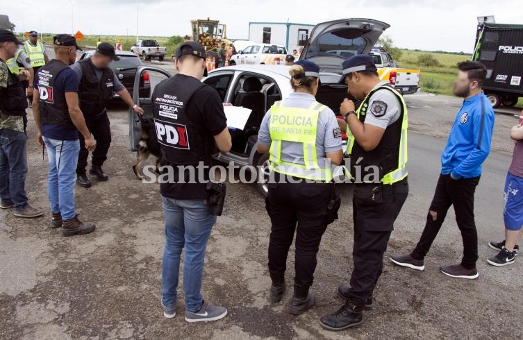 Megaoperativo  de Control en la Autopista Santa Fe-Rosario