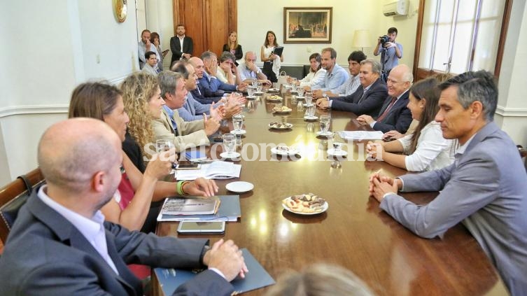 Lifschitz encabezó la reunión organizativa de la Cumbre del Mercosur que se realizará en Santa Fe