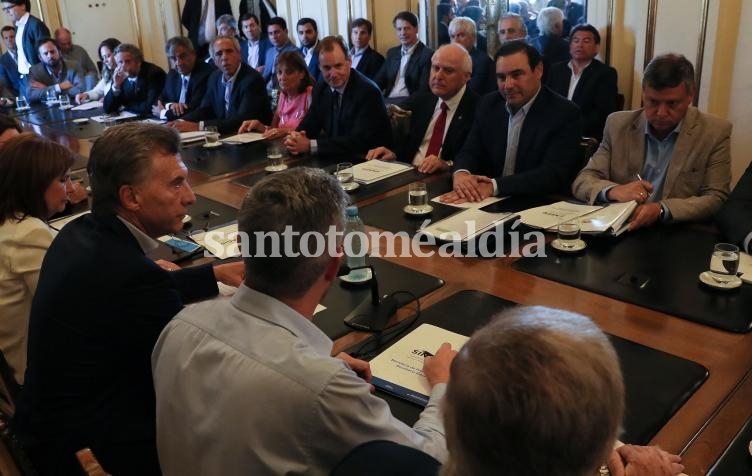 Lifschitz se reunió con Macri por la emergencia hídrica