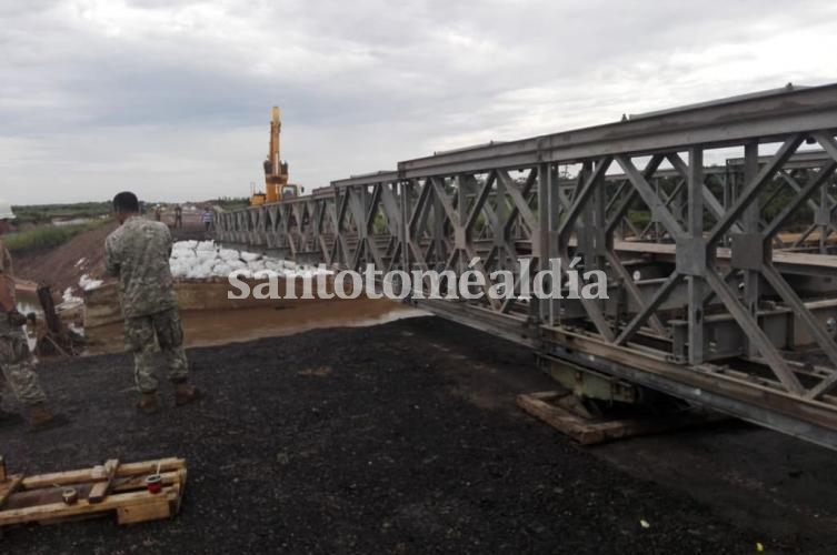 Instalaron el puente Bailey en el corte de la Ruta Provincial 1