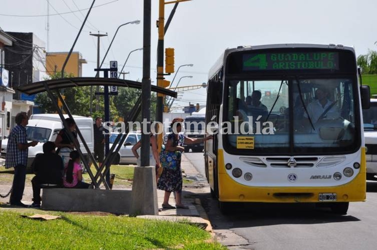 Las empresas pagaron los sueldos y UTA levantó el paro de colectivos