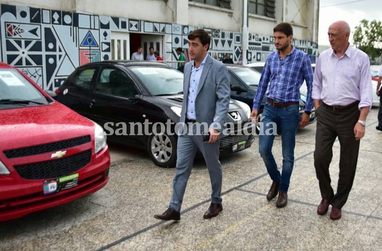Subastaron vehículos decomisados a bandas delictivas