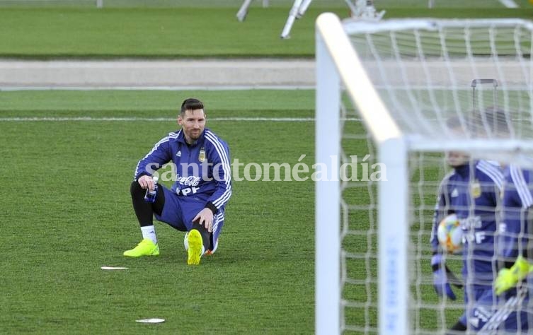 Leo Messi, en la práctica de la Selección en Madrid. (Foto: Clarín)