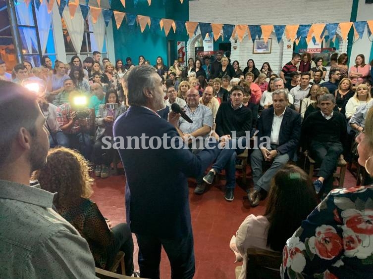 Estuvo presente el senador por La Capital, Miguel González.