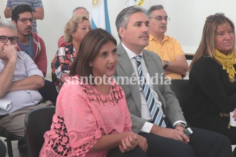 Daniela Qüesta participó de la presentación. (Foto: Municipalidad de Santo Tomé)